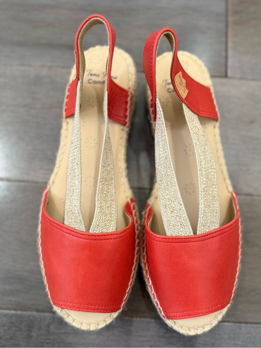 Toni Pons Etna red leather espadrille sandals, comfort + fit, New never worn
